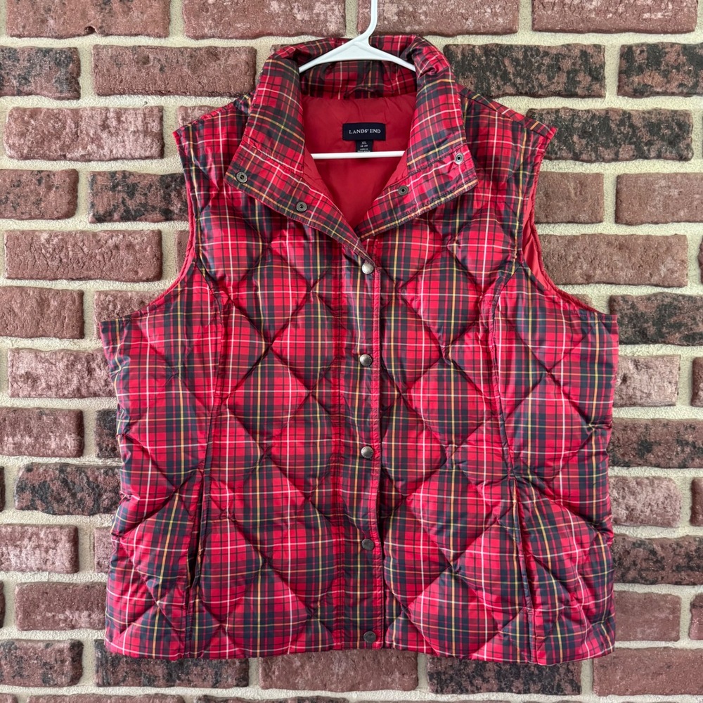 Lands End Womens XL Red Plaid Quilted Down‎ Puffer Vest Christmas Cabin Preppy